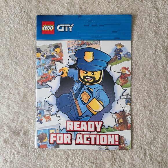 Lego City Five Book Bundle - Picture 2 of 11